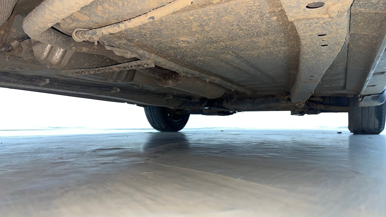 Used 2019 Maruti Suzuki Baleno Delta Petrol Manual extra REAR RIGHT UNDERBODY VIEW