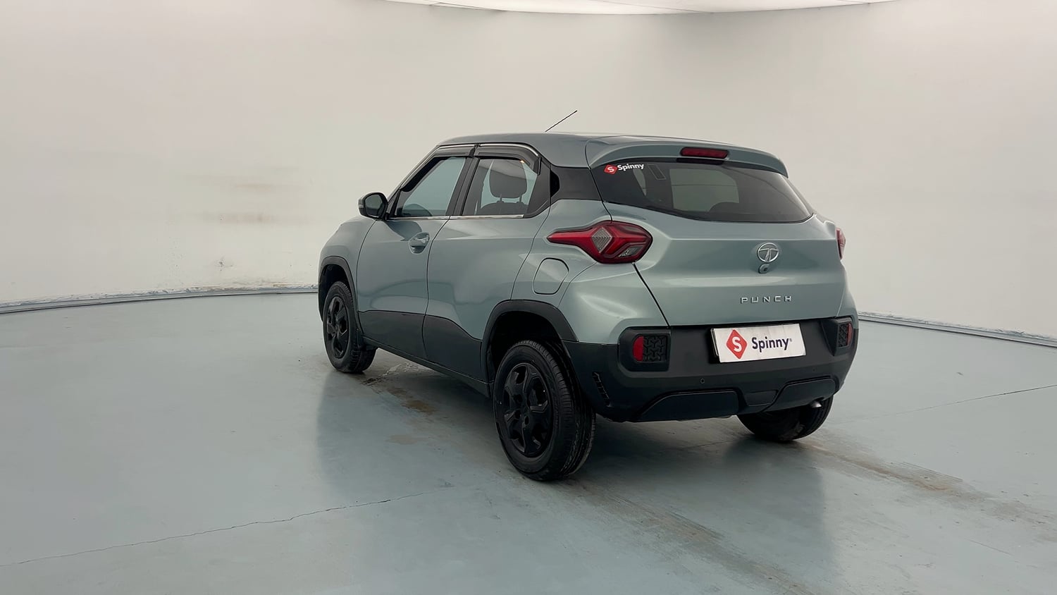 Used 2022 Tata Punch Accomplished MT Petrol Manual exterior LEFT REAR CORNER VIEW