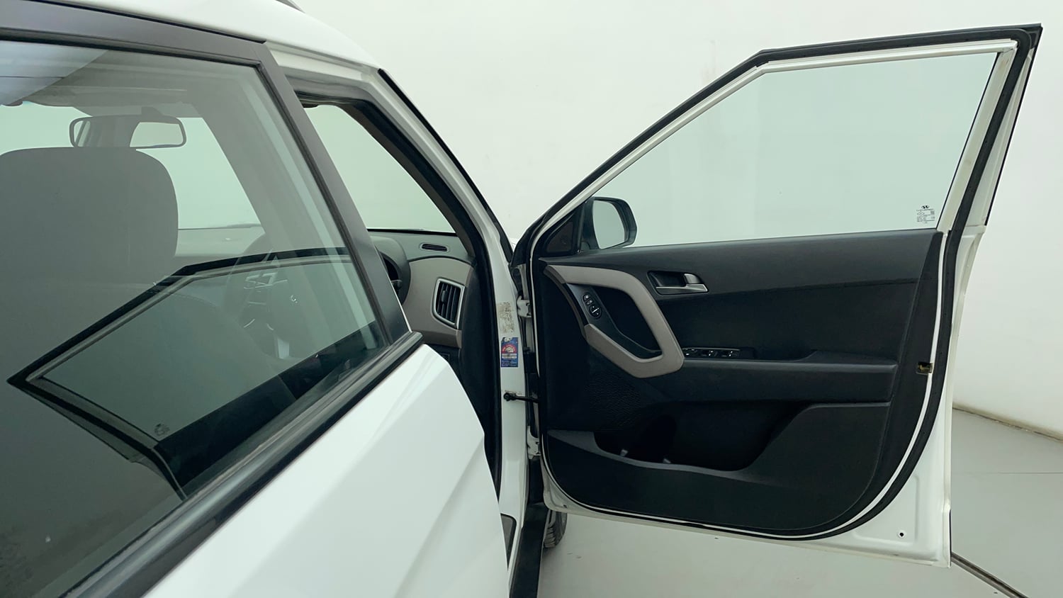 Used 2016 Hyundai Creta 1.6 SX Plus AT Petrol Petrol Automatic interior RIGHT FRONT DOOR OPEN VIEW