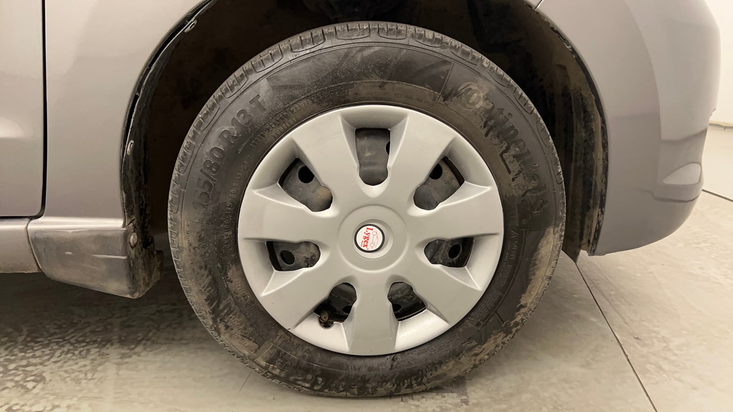 Used 2013 Maruti Suzuki A-Star VXI Petrol Manual tyres RIGHT FRONT TYRE RIM VIEW
