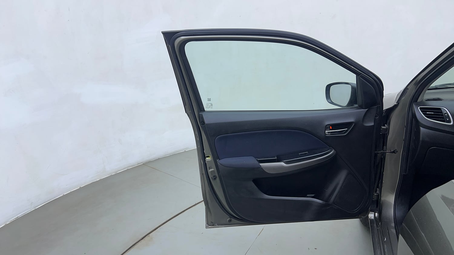 Used 2019 Maruti Suzuki Baleno Delta Petrol Manual interior LEFT FRONT DOOR OPEN VIEW