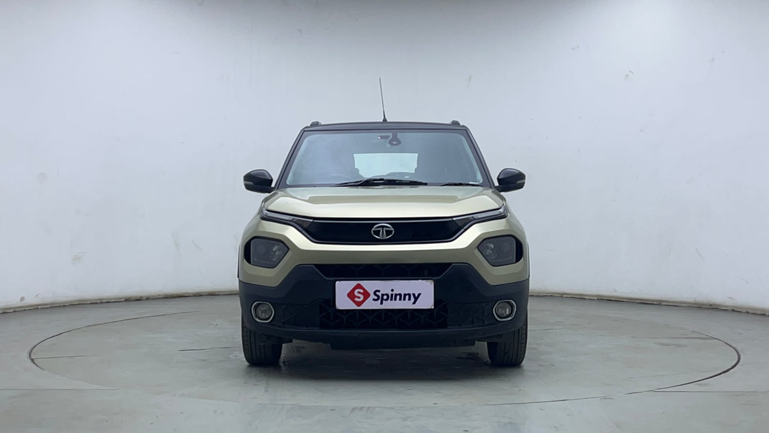 Used 2022 Tata Punch Kaziranga Creative MT Petrol Manual exterior FRONT VIEW