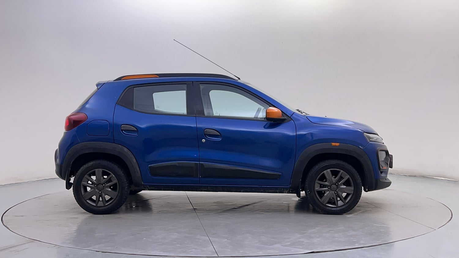 Used 2020 Renault Kwid CLIMBER 1.0 AMT Opt Petrol Automatic exterior RIGHT SIDE VIEW