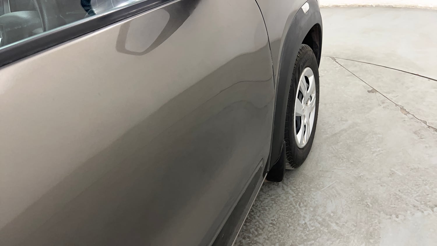 Used 2019 Renault Kwid RXL Petrol Manual dents MINOR SCRATCH