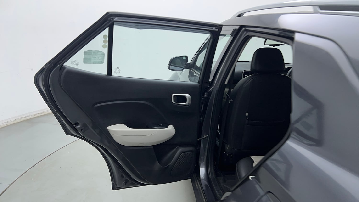 Used 2022 Hyundai Venue SX 1.2 Petrol Petrol Manual interior LEFT REAR DOOR OPEN VIEW