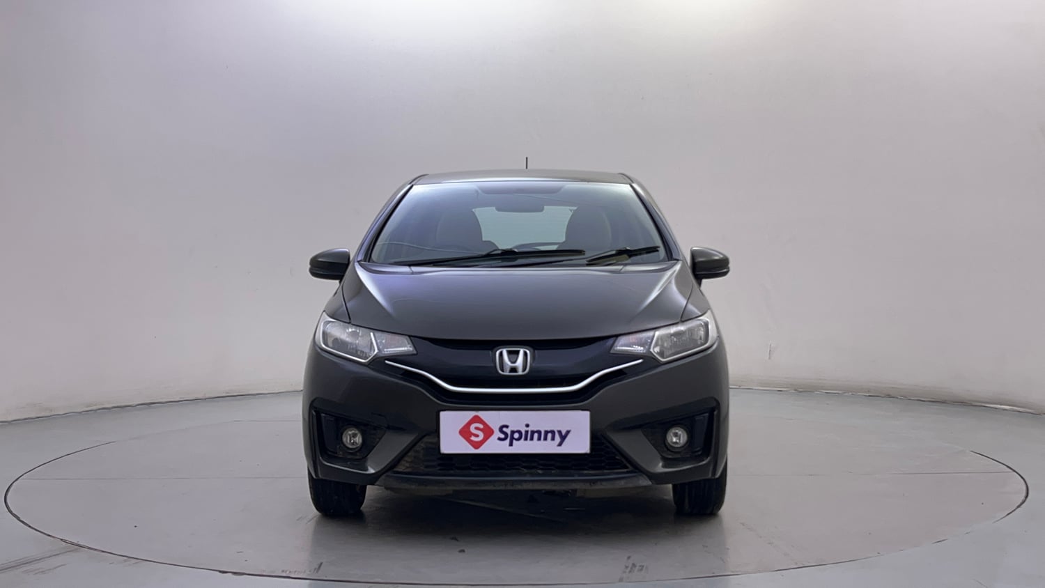 Used 2018 Honda Jazz V CVT Petrol Petrol Automatic exterior FRONT VIEW