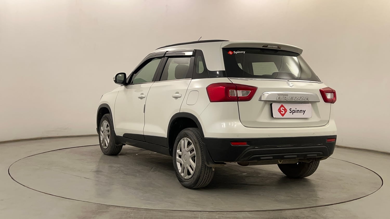Used 2022 maruti-suzuki Vitara Brezza VXi Petrol Manual exterior LEFT REAR CORNER VIEW