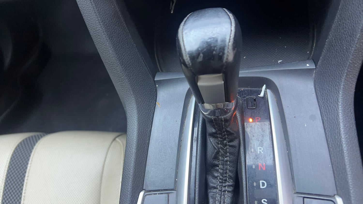 Used 2019 Honda Civic ZX CVT Petrol Petrol Automatic interior GEAR  KNOB VIEW