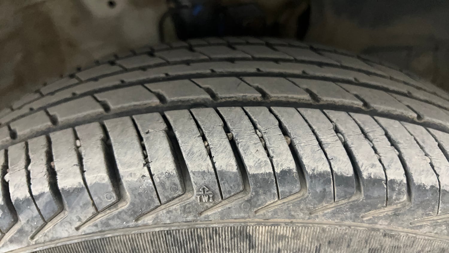 Used 2021 Maruti Suzuki Wagon R LXi 1.0 CNG Cng Manual tyres RIGHT FRONT TYRE TREAD VIEW