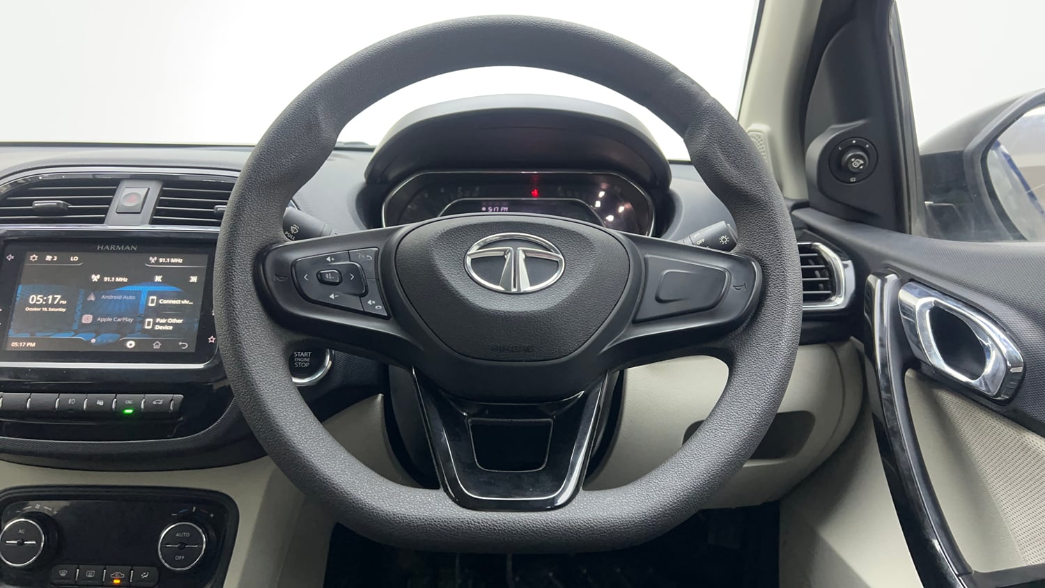 Used 2022 Tata Tigor XZ Plus CNG Cng Manual interior STEERING VIEW