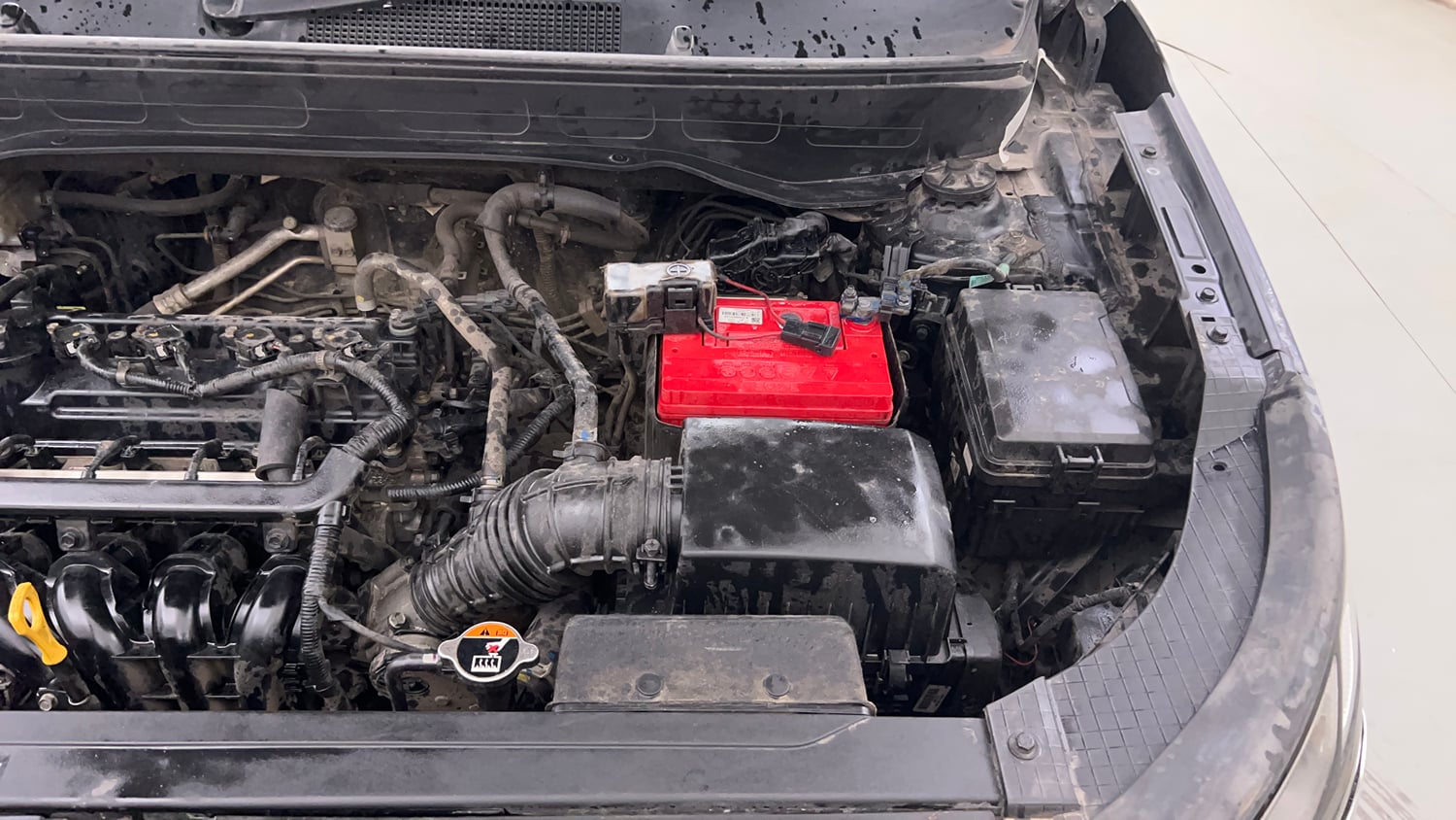 Used 2022 Hyundai Venue SX 1.2 Petrol Petrol Manual engine ENGINE LEFT SIDE VIEW