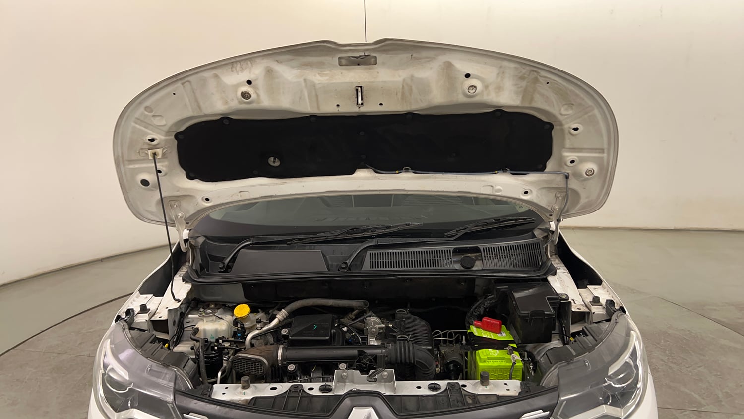 Used 2023 Renault Triber RXZ Petrol Manual engine ENGINE & BONNET OPEN FRONT VIEW