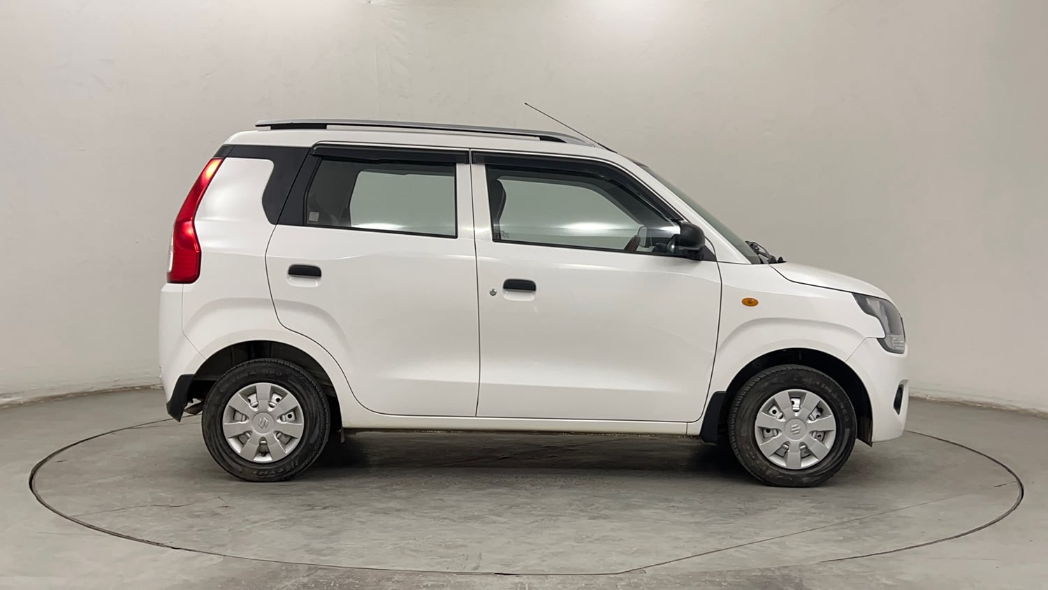 Used 2021 Maruti Suzuki Wagon R LXi 1.0 CNG Cng Manual exterior RIGHT SIDE VIEW