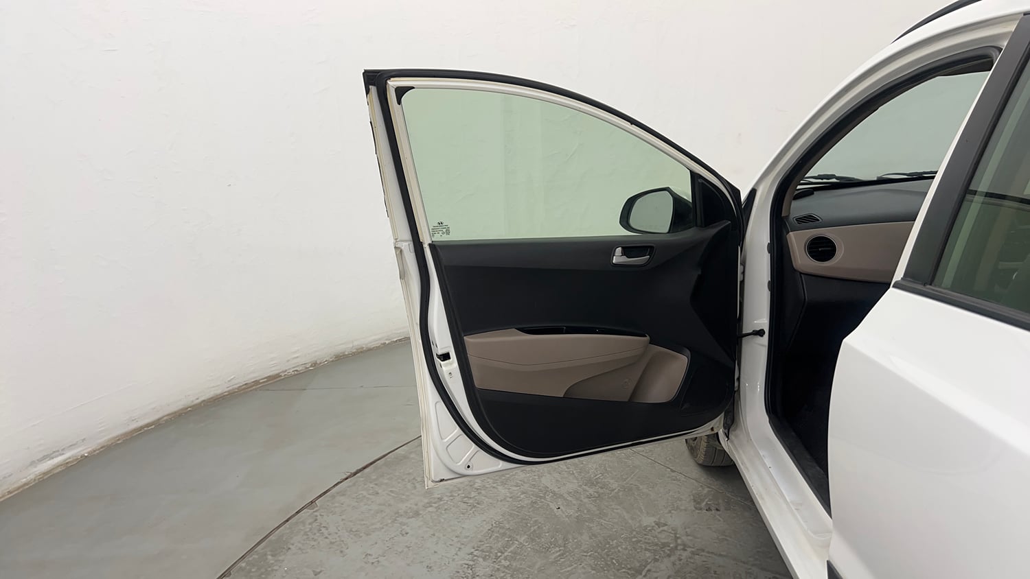 Used 2015 Hyundai Grand i10 Sportz AT 1.2 Kappa VTVT Petrol Automatic interior LEFT FRONT DOOR OPEN VIEW