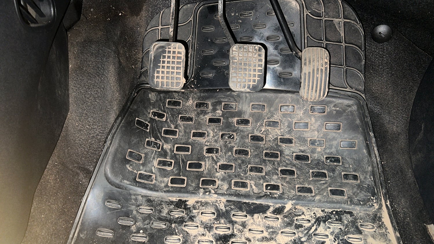 Used 2020 Tata Tigor Revotron XZ Petrol Manual interior PEDALS VIEW