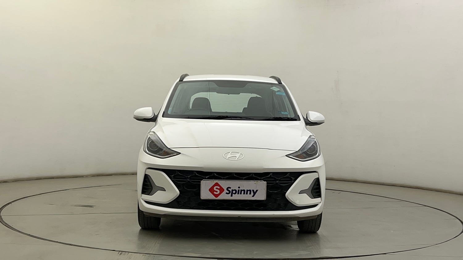 Used 2024 Hyundai Grand i10 Nios Sportz 1.2 Hy-CNG Duo Cng Manual exterior FRONT VIEW
