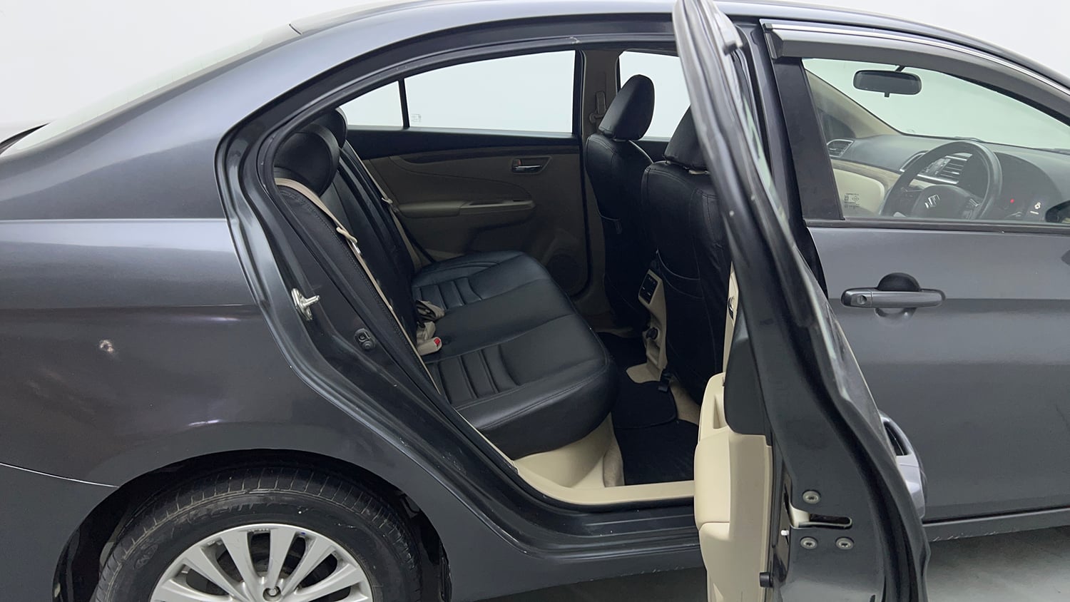 Used 2022 Maruti Suzuki Ciaz Delta 1.5 Petrol Manual interior RIGHT SIDE REAR DOOR CABIN VIEW