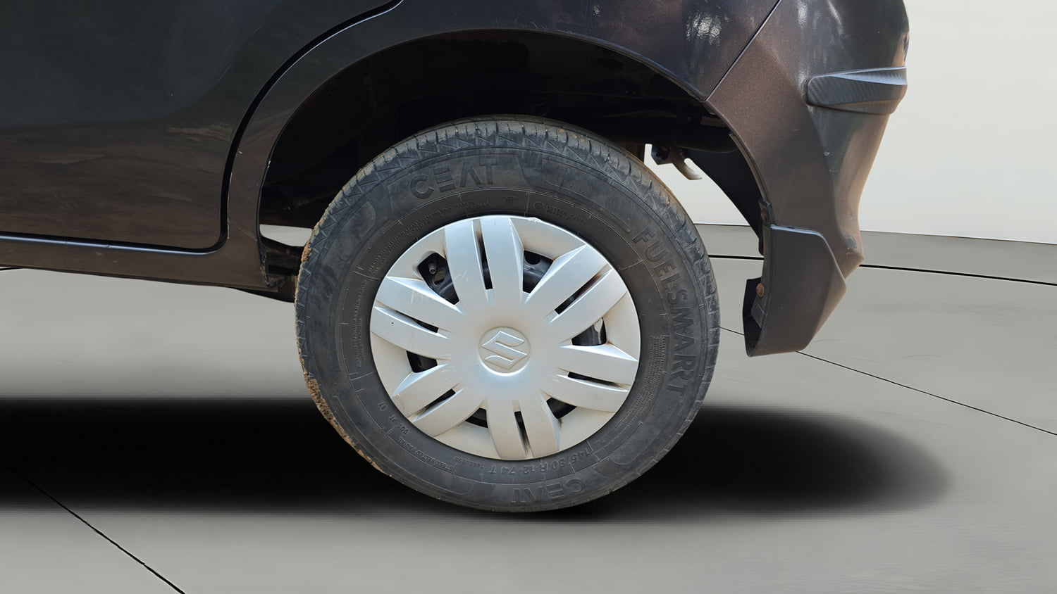 Used 2022 Maruti Suzuki Alto 800 Vxi Plus Petrol Manual tyres LEFT REAR TYRE RIM VIEW