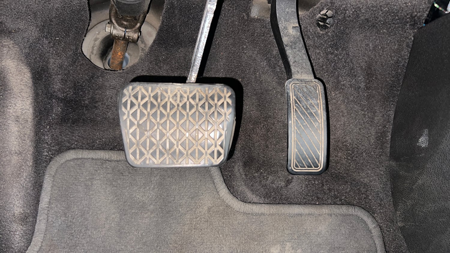 Used 2017 Ford EcoSport Titanium 1.5L Ti-VCT AT Petrol Automatic interior PEDALS VIEW
