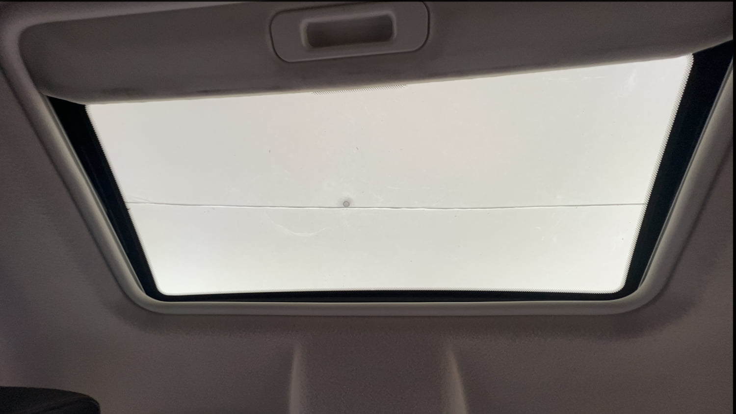 Used 2021 Ford EcoSport S MT 1.5 Ti-VCT Petrol Manual top_features Sunroof