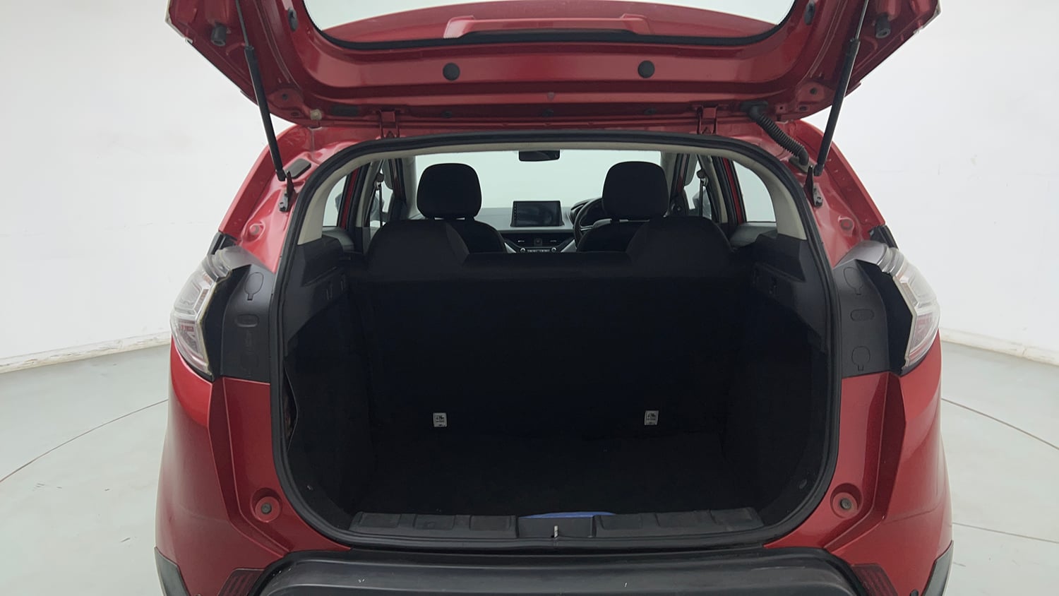 Used 2019 Tata Nexon XMA Diesel Diesel Automatic interior DICKY INSIDE VIEW