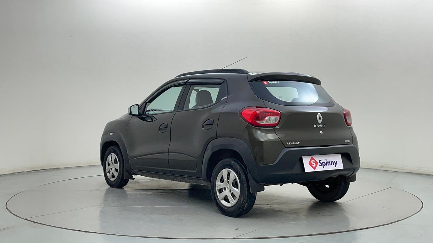 Used 2019 Renault Kwid 1.0 RXT AMT Opt Petrol Automatic exterior LEFT REAR CORNER VIEW
