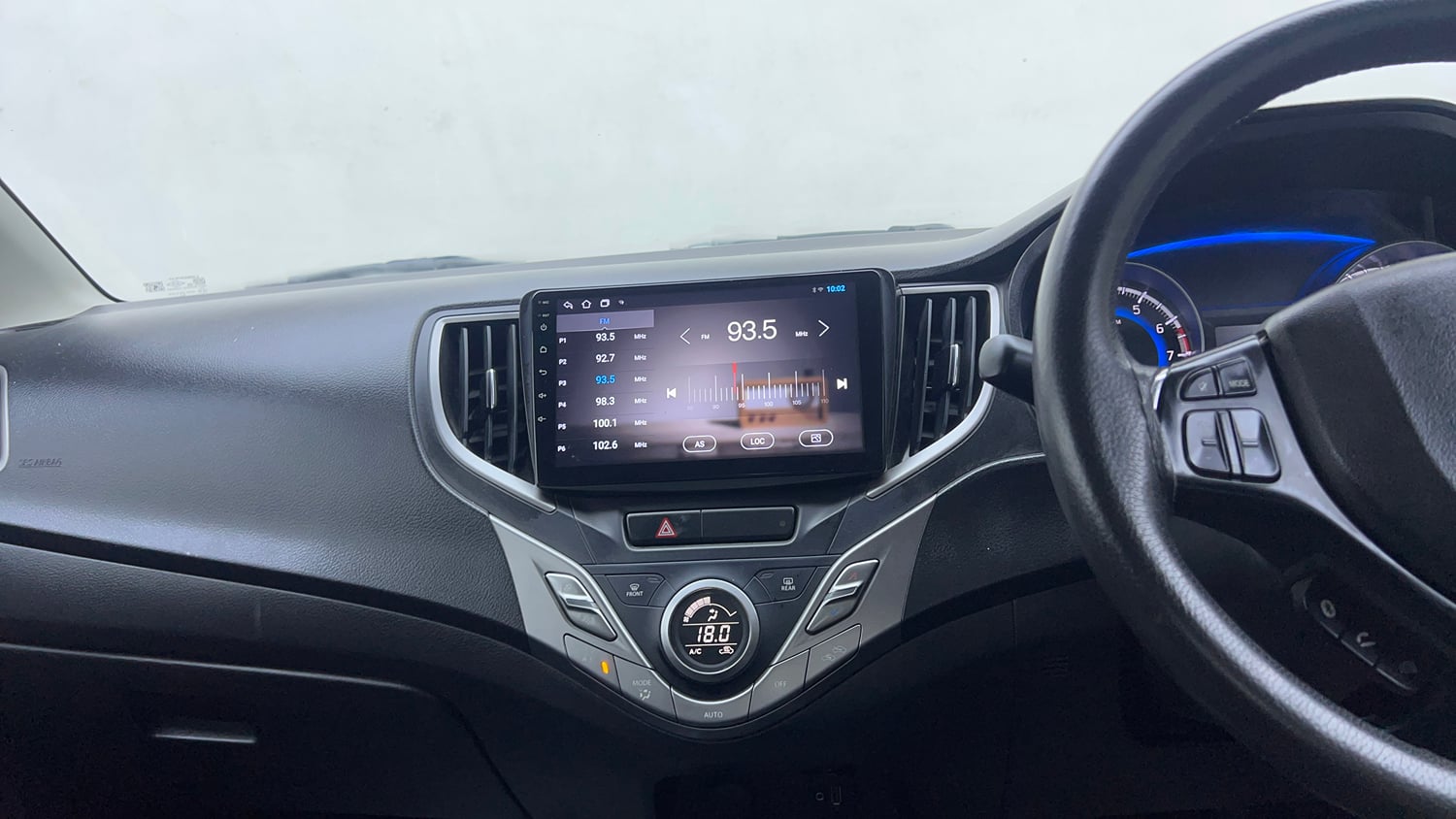 Used 2019 Maruti Suzuki Baleno Delta Petrol Manual interior MUSIC SYSTEM & AC CONTROL VIEW