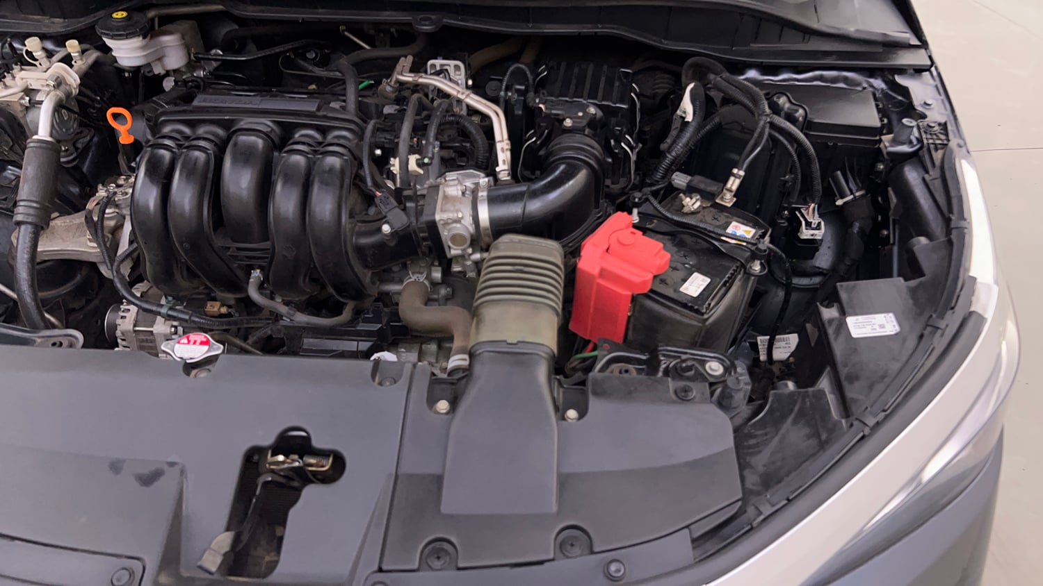 Used 2024 Honda City VX Petrol MT Petrol Manual engine ENGINE LEFT SIDE VIEW