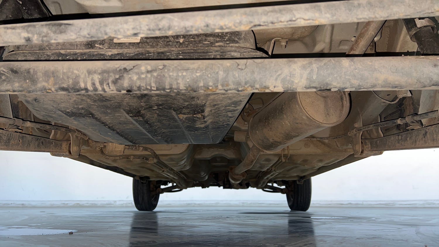 Used 2016 Maruti Suzuki Alto 800 VXi Petrol Manual extra REAR UNDERBODY VIEW (TAKEN FROM REAR)