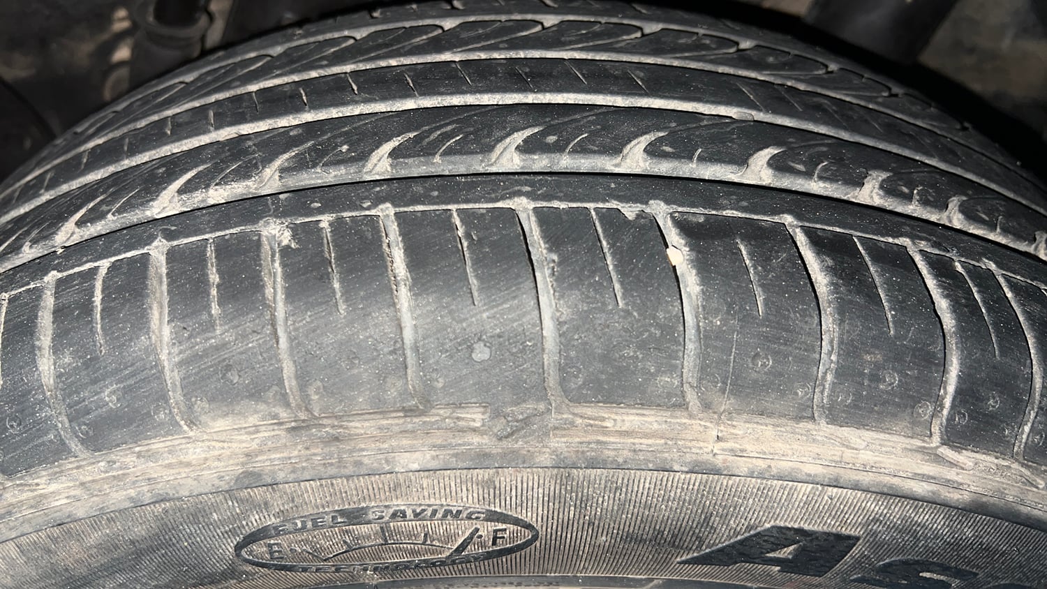 Used 2022 Hyundai Venue SX 1.2 Petrol Petrol Manual tyres LEFT REAR TYRE TREAD VIEW