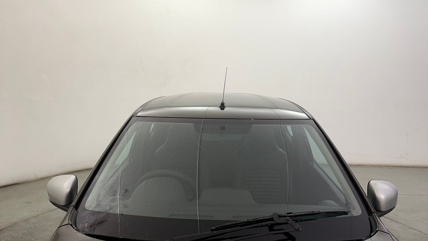 Used 2023 Renault Kwid RXT 1.0 Petrol Manual exterior FRONT WINDSHIELD VIEW