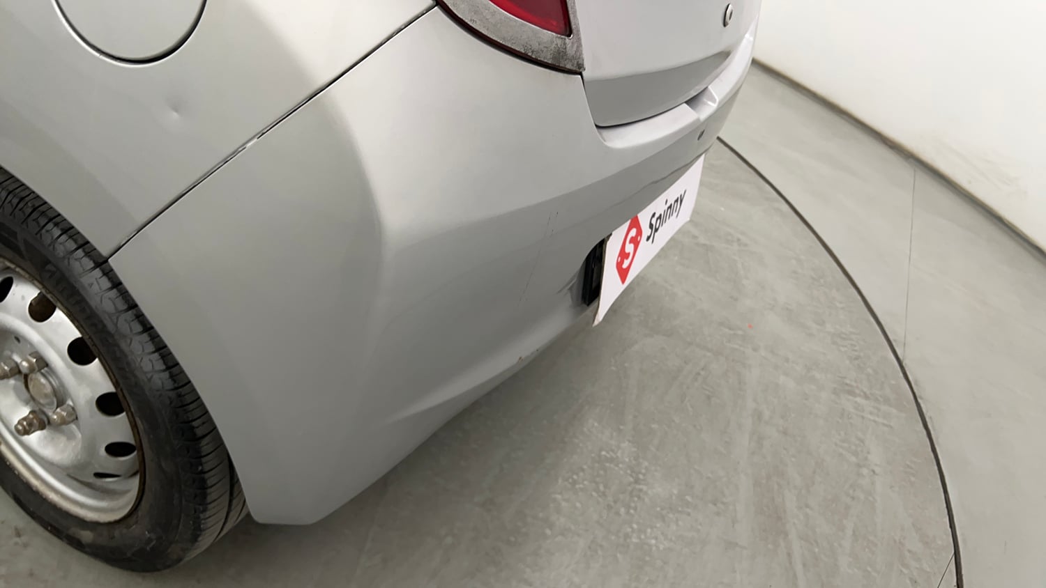 Used 2018 Hyundai Eon Era + Petrol Manual dents MINOR SCRATCH