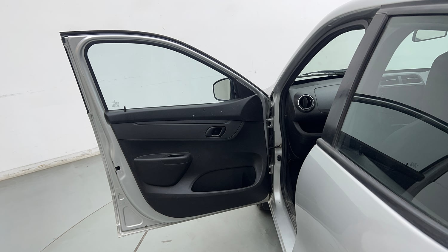 Used 2019 Renault Kwid RXL Petrol Manual interior LEFT FRONT DOOR OPEN VIEW