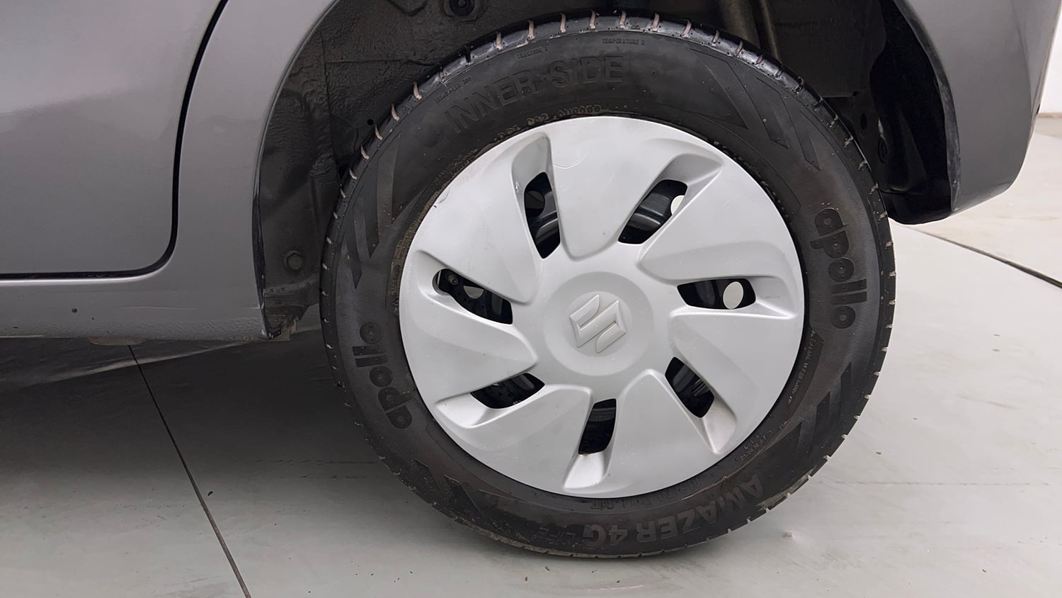 Used 2016 Maruti Suzuki Celerio ZXi AMT Petrol Automatic tyres LEFT REAR TYRE RIM VIEW