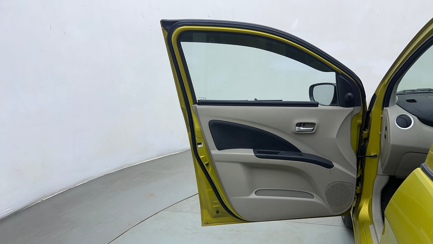 Used 2014 Maruti Suzuki Celerio VXi AMT Petrol Automatic interior LEFT FRONT DOOR OPEN VIEW
