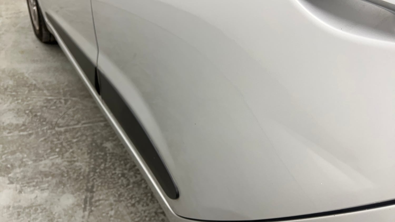 Used 2016 Hyundai Grand i10 Asta AT 1.2 Kappa VTVT Petrol Automatic dents MINOR SCRATCH