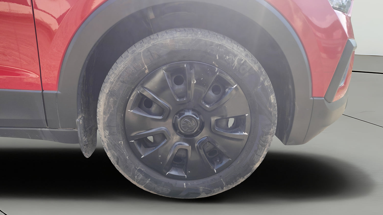 Used 2022 Skoda Kushaq Active 1.0 TSI MT Petrol Manual tyres RIGHT FRONT TYRE RIM VIEW