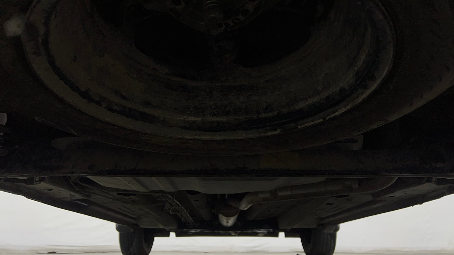 Used 2024 Tata Punch Accomplished iCNG Cng Manual extra REAR UNDERBODY VIEW (TAKEN FROM REAR)