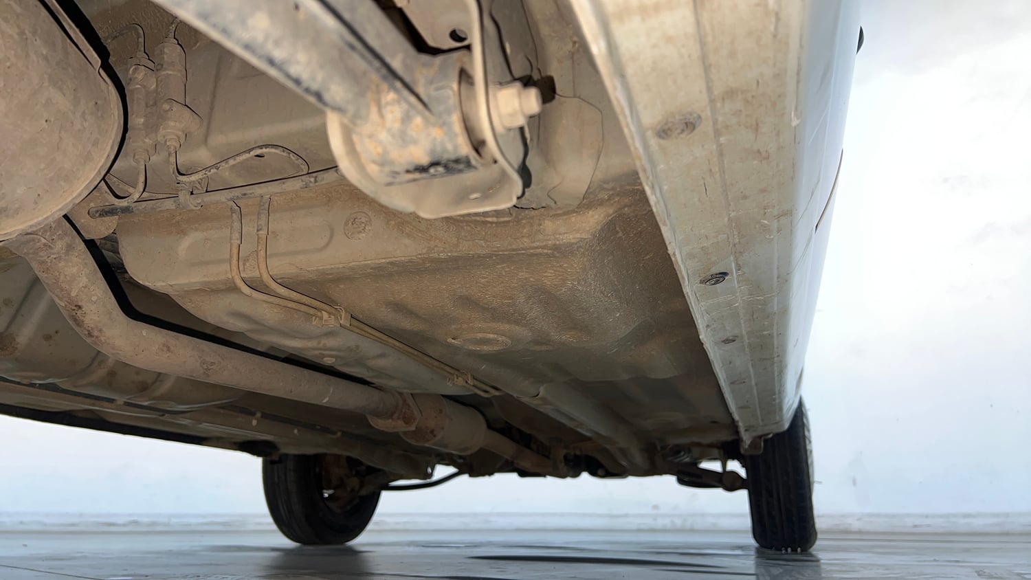 Used 2016 Maruti Suzuki Alto 800 VXi Petrol Manual extra REAR RIGHT UNDERBODY VIEW