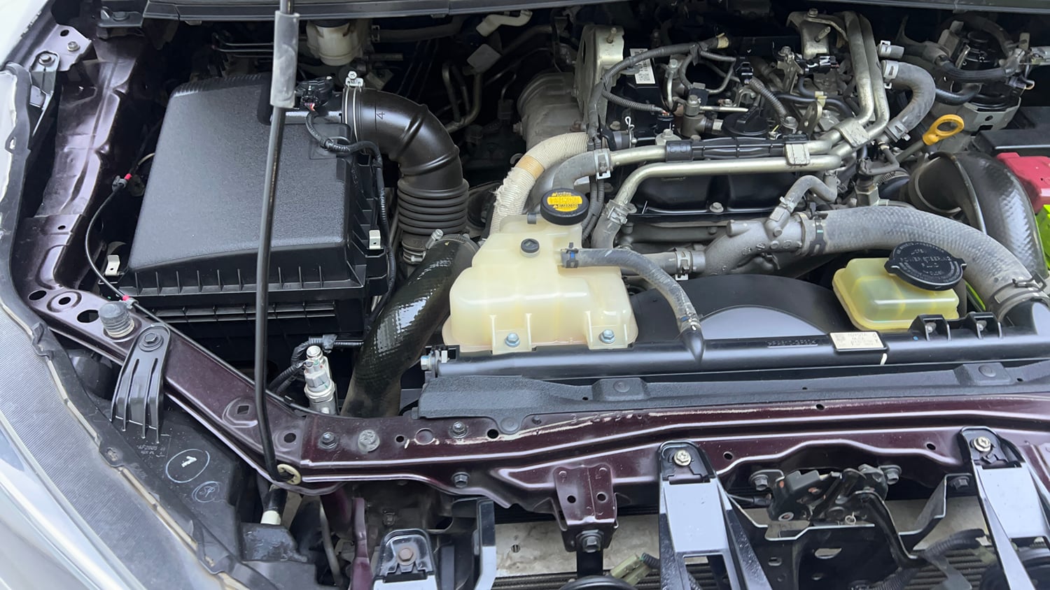 Used 2016 Toyota Innova Crysta 2.4 G 7 STR Diesel Manual engine ENGINE RIGHT SIDE VIEW