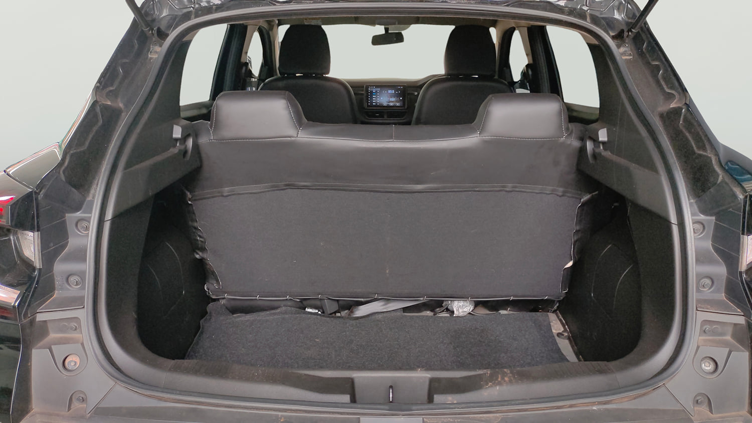 Used 2024 Renault Kiger RXE Petrol Manual interior DICKY INSIDE VIEW