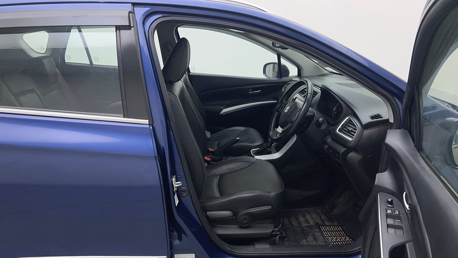 Used 2021 Maruti Suzuki S-Cross Alpha AT Petrol Automatic interior RIGHT SIDE FRONT DOOR CABIN VIEW