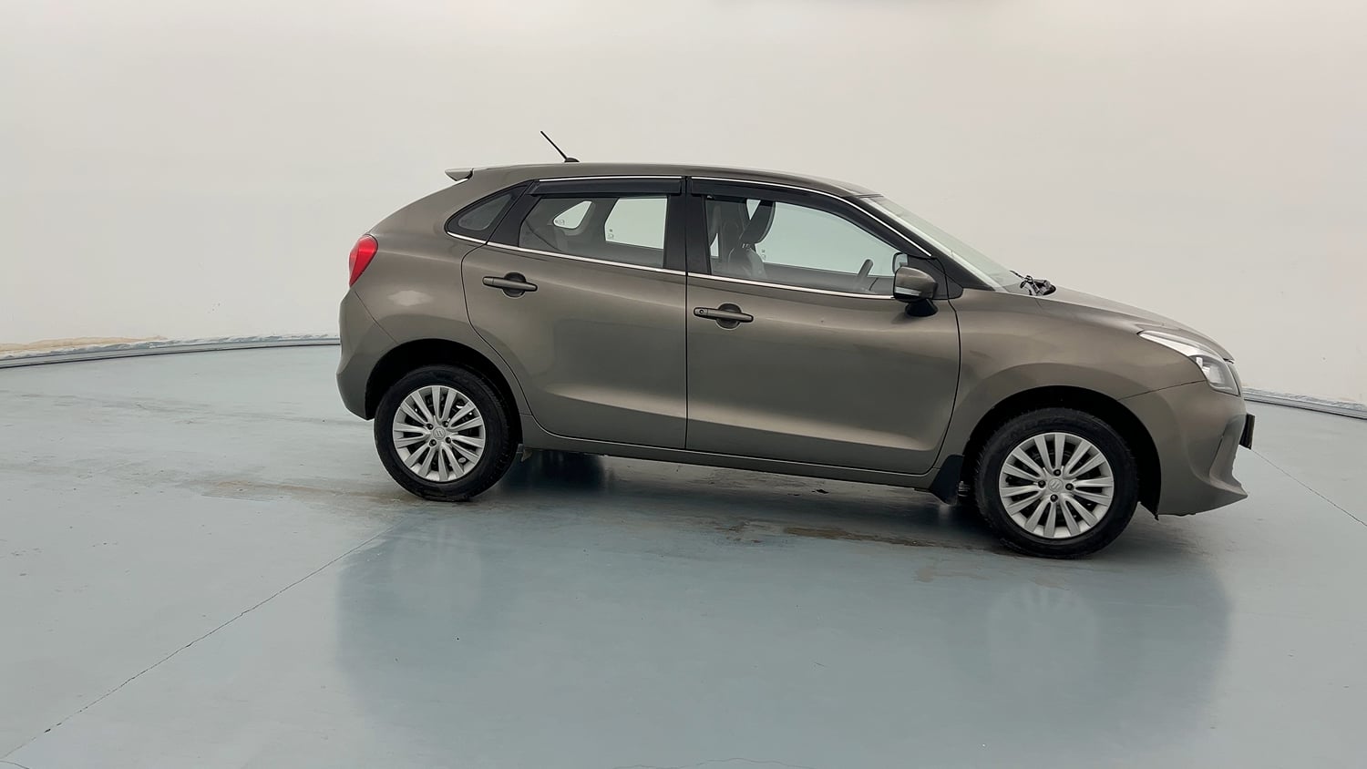 Used 2021 Maruti Suzuki Baleno Delta Petrol Manual exterior RIGHT SIDE VIEW