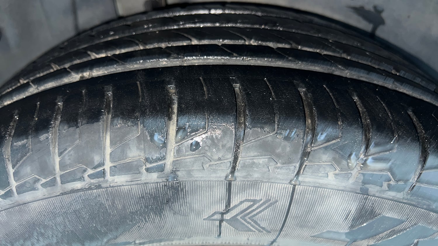 Used 2021 Maruti Suzuki S-Cross Alpha AT Petrol Automatic tyres RIGHT REAR TYRE TREAD VIEW