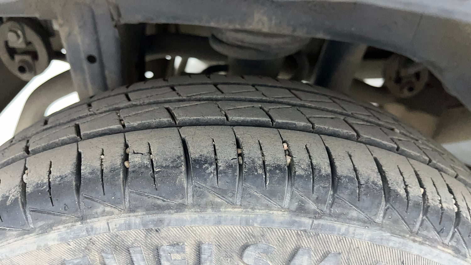 Used 2022 Maruti Suzuki Alto 800 Vxi Plus Petrol Manual tyres RIGHT REAR TYRE TREAD VIEW