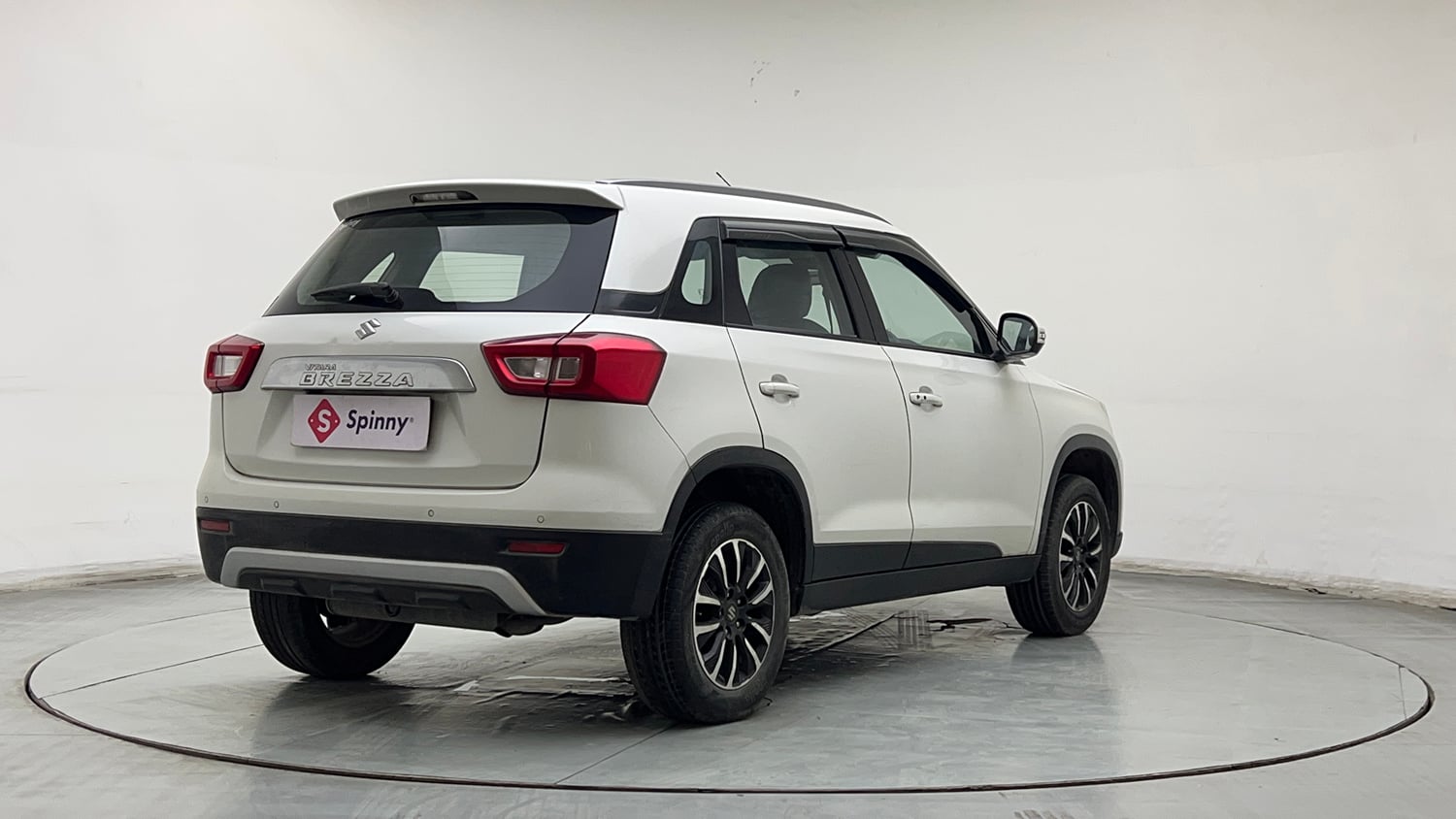 Used 2021 maruti-suzuki Vitara Brezza ZXi Plus Petrol Manual exterior RIGHT REAR CORNER VIEW