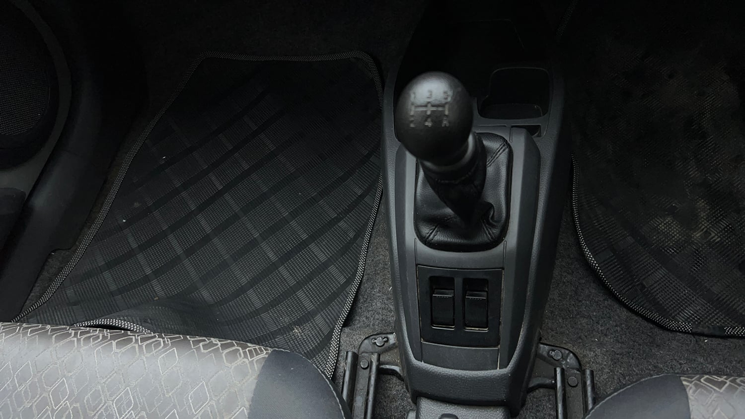Used 2016 Maruti Suzuki Alto 800 VXi Petrol Manual interior GEAR  KNOB VIEW