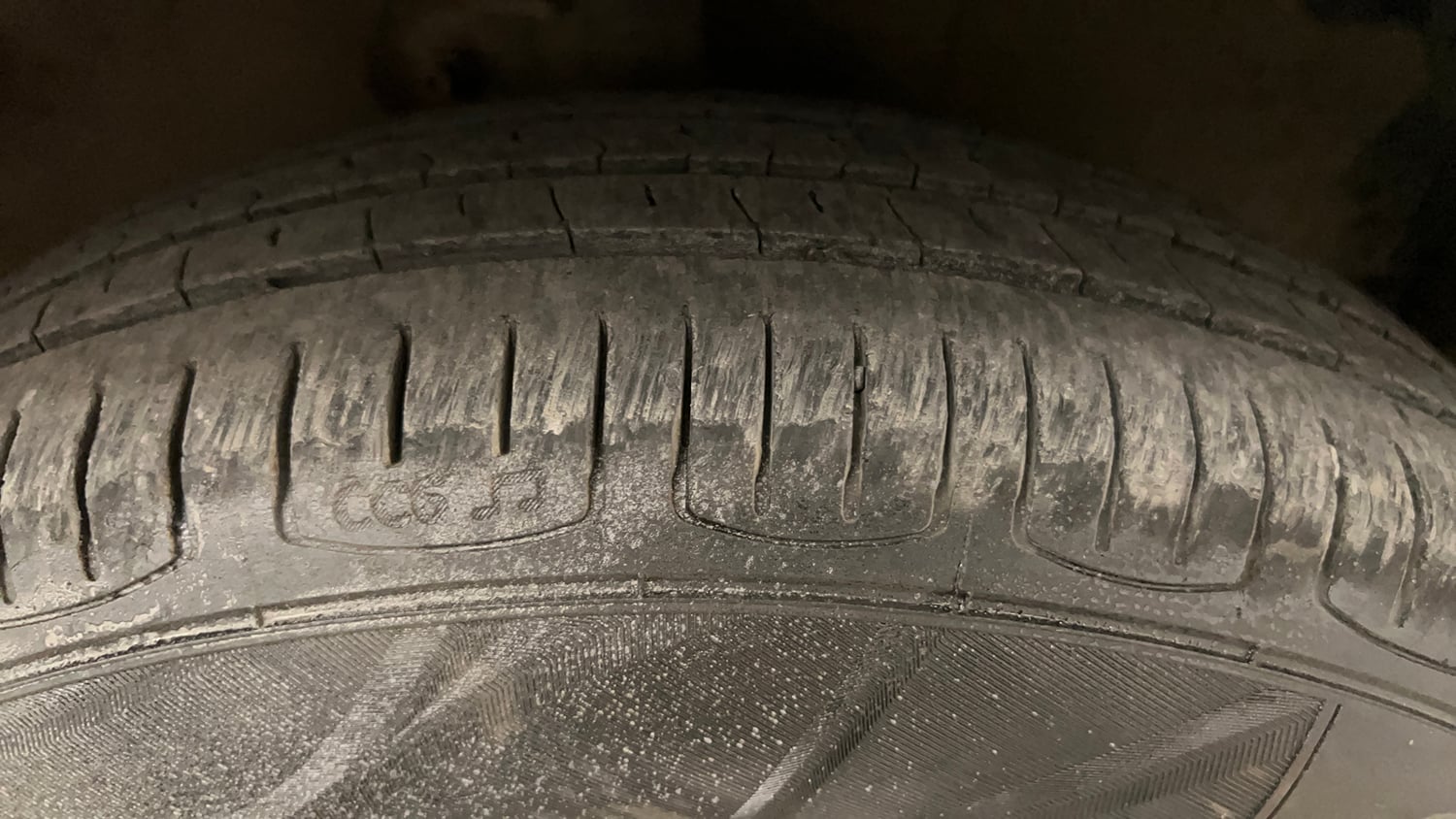 Used 2013 Maruti Suzuki A-Star VXI Petrol Manual tyres RIGHT FRONT TYRE TREAD VIEW