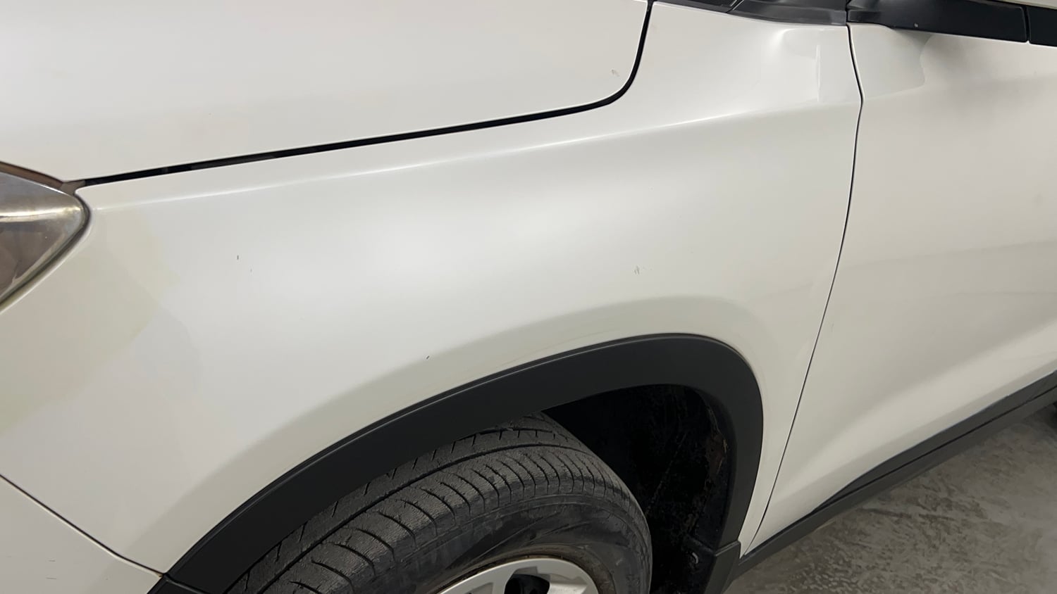 Used 2022 maruti-suzuki Vitara Brezza VXi Petrol Manual dents MINOR SCRATCH