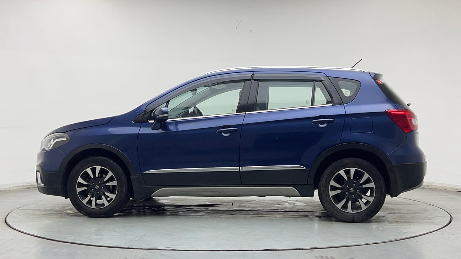 Used 2021 Maruti Suzuki S-Cross Alpha AT Petrol Automatic exterior LEFT SIDE VIEW
